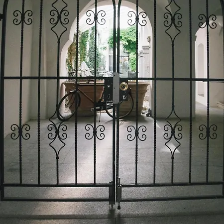Studio * Ljubljana